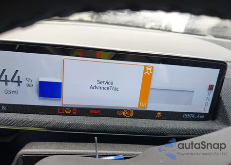 2023 Ford Mustang Mach-E Premium z USA, uszkodzony, nr VIN 3FMTK3R48PMB03636